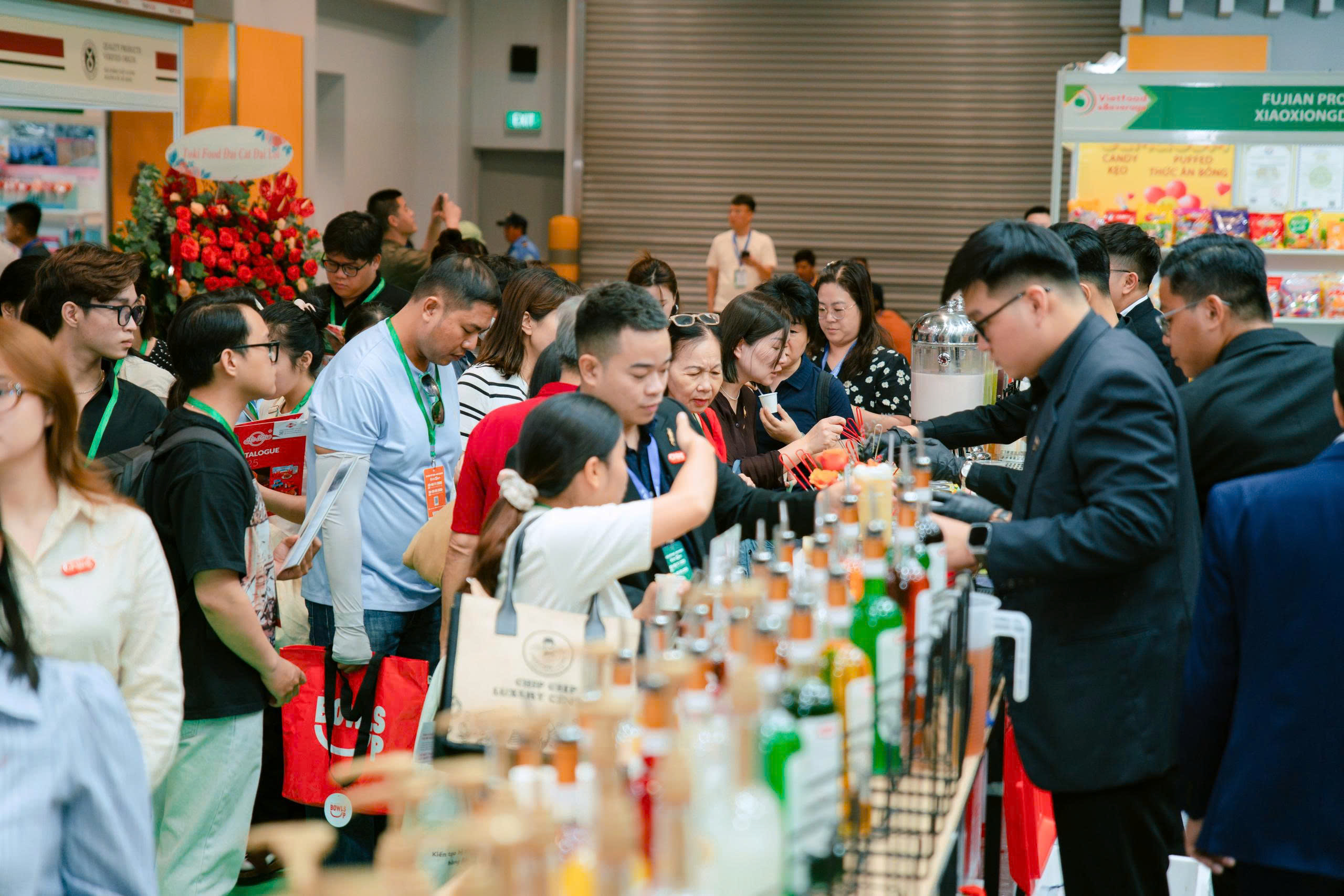 OHLA BY LUGIA TẠI VIETFOOD & BEVERAGE – PROPACK VIETNAM 2025 | DẤU ẤN HƯƠNG VỊ VIỆT